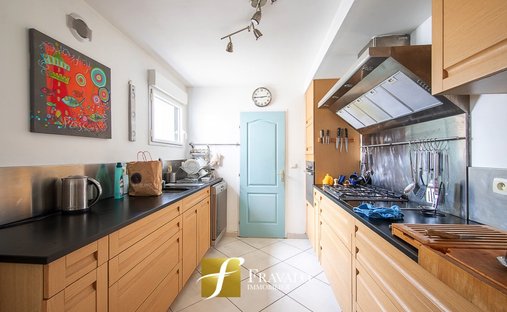 Château Vannes 622.0 Sqm 12 Bedrooms