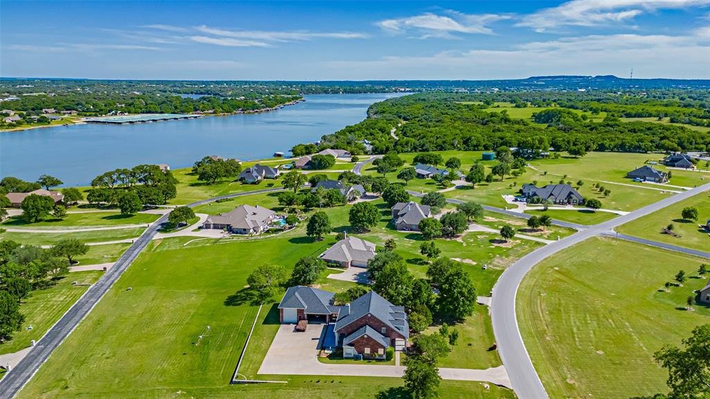 House in Granbury, Texas, United States 3 - 16882616