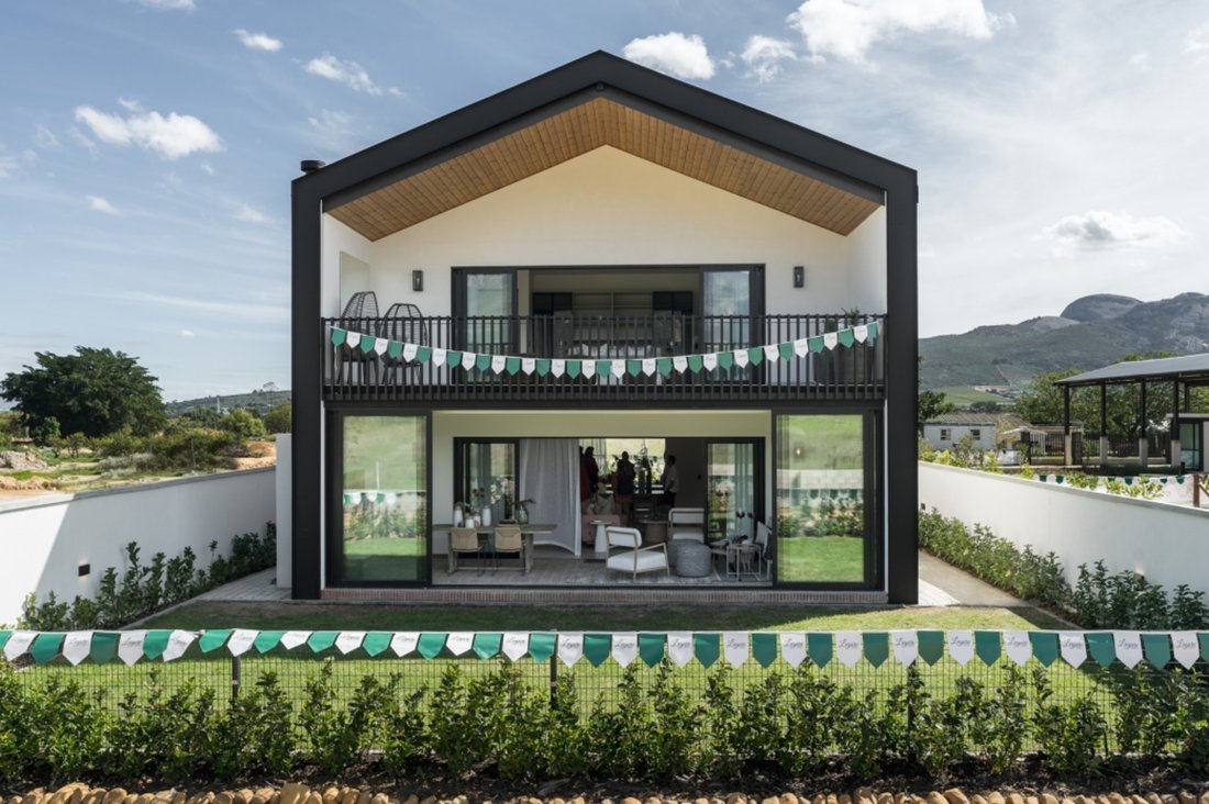 House in Drakenstein Local Municipality, Western Cape, South Africa 5 - 16872407