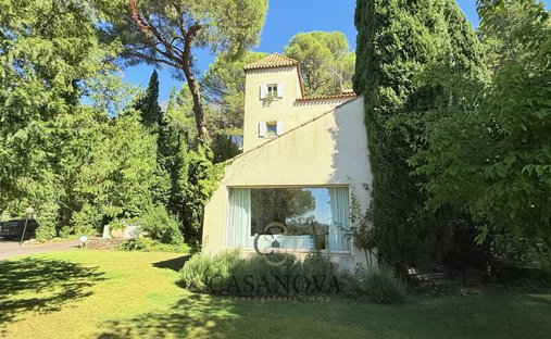 Castle for Sale in Béziers, Occitanie, France