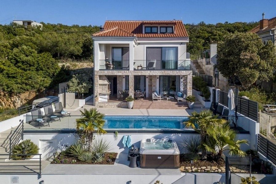 Villa in Lokve, Split, Split-Dalmatia County 3 - 16880154