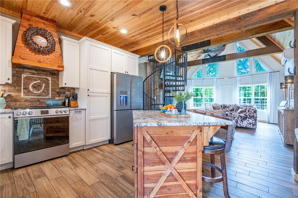House in Centre, Alabama, United States 4 - 16887652