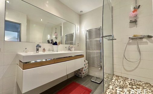 Castle for Sale in Dijon, Bourgogne-Franche-Comté, France