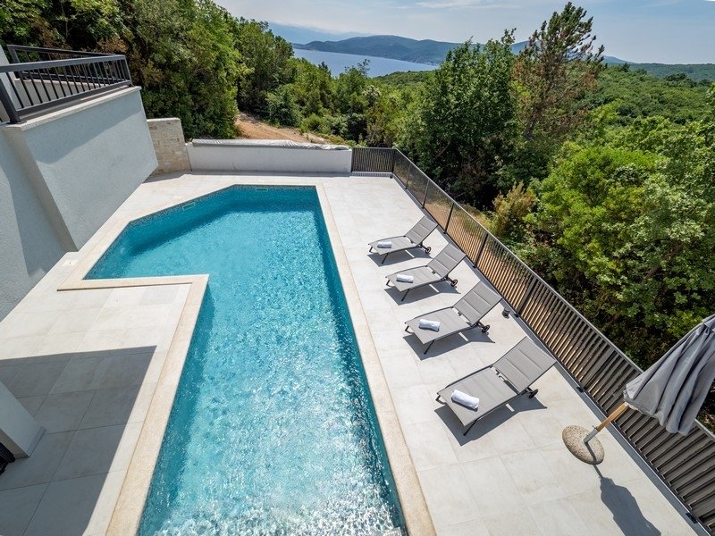 Villa in Vrh, Primorje-Gorski Kotar County, Croatia 2 - 16880667