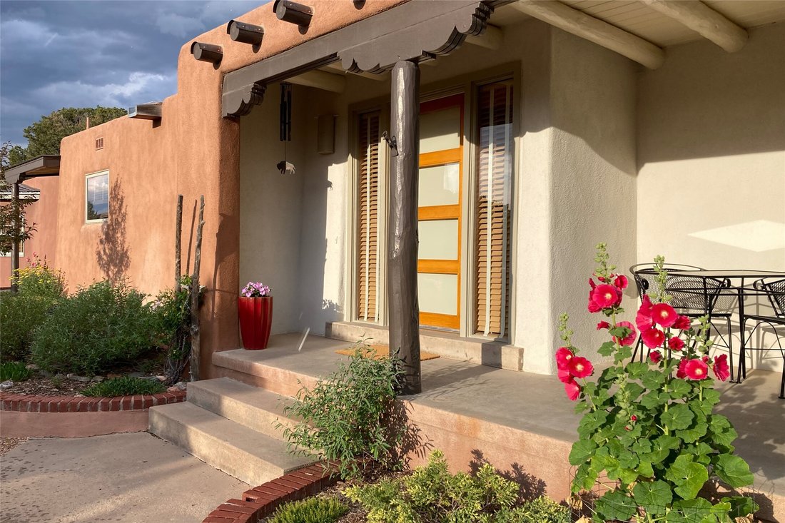 House in Santa Fe, New Mexico, United States 3 - 16881128