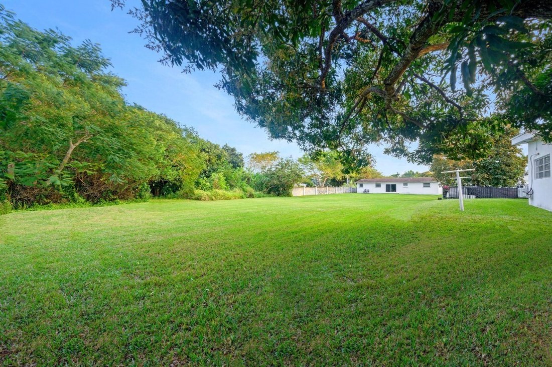 House in Miami, Florida, United States 2 - 16633910