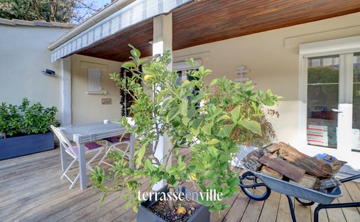 Castle for Sale in Aubagne, Provence-Alpes-Côte d'Azur, France