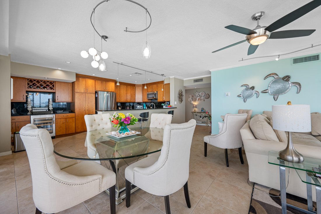 Condo in St. Pete Beach, Florida, United States 5 - 16885430