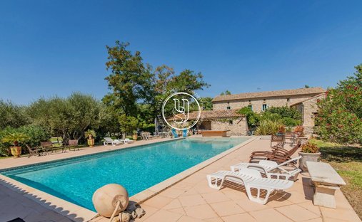 Absolute Tranquillity In The Heart Of The Countryside