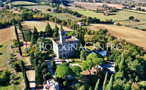 Castle in Castel dei Britti, Emilia-Romagna, Italy 1
