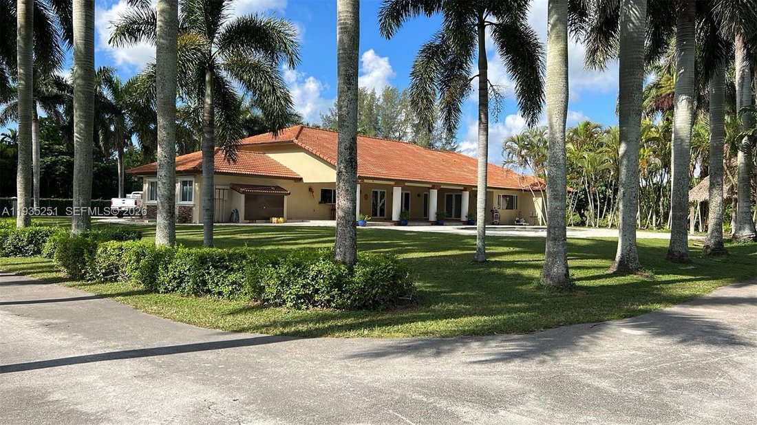 House in Miami, Florida, United States 2 - 16860033