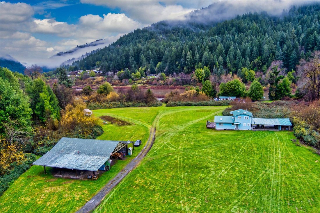 House in Notchko, California, United States 1 - 16872230