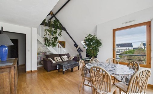 Vendée (85) 18th Century Listed Chateau Estate Of 42 Hectares