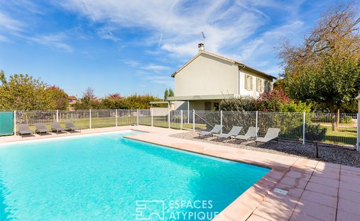 Early 20th Century Character Château In The Heart Of The Quercy Blanc