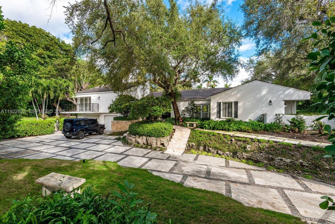 House in Miami, Florida, United States 2 - 16887165