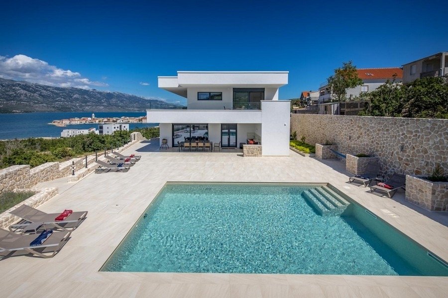 Villa in Opcina Posedarje, Zadar County, Croatia 1 - 16880499