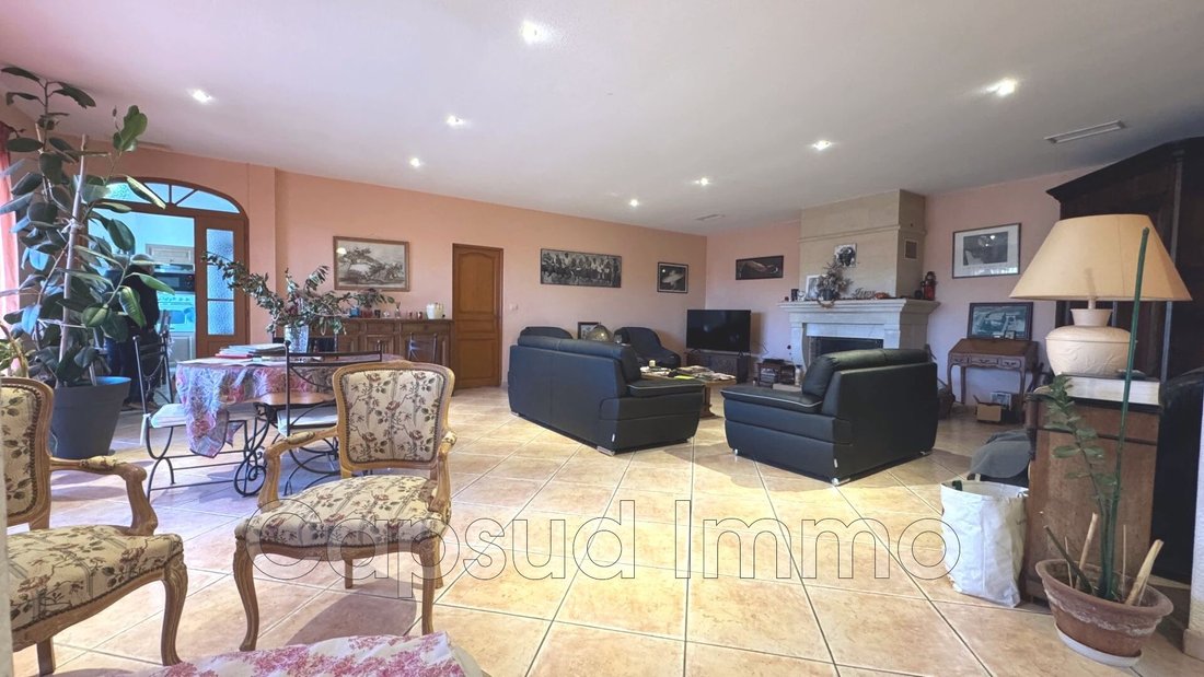 Villa in Beziers, Occitania, France 3 - 16889042