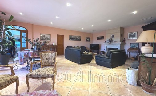 Castle for Sale in Béziers, Occitanie, France - 5