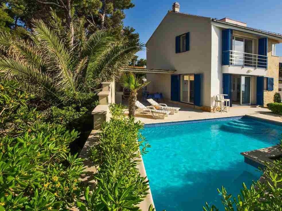 Villa in Lokve, Split, Split-Dalmatia County 2 - 16880106