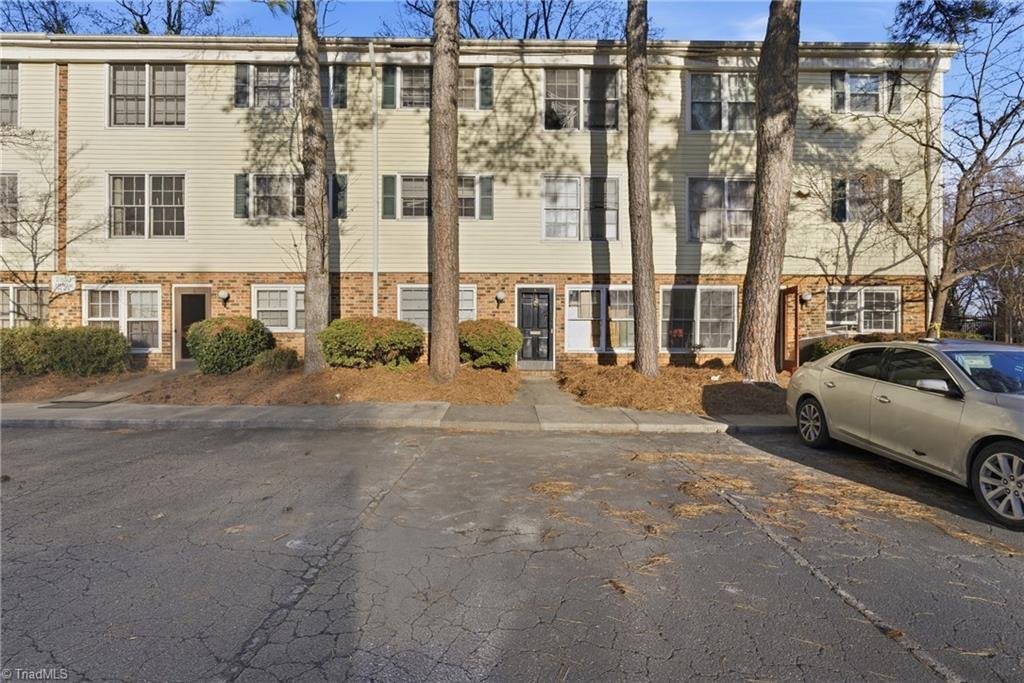 Condo in Winston-Salem, North Carolina, United States 1 - 16873622