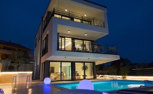Villa in Njivice, Primorje-Gorski Kotar County, Croatia 1