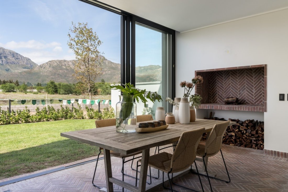 House in Drakenstein Local Municipality, Western Cape, South Africa 4 - 16872407