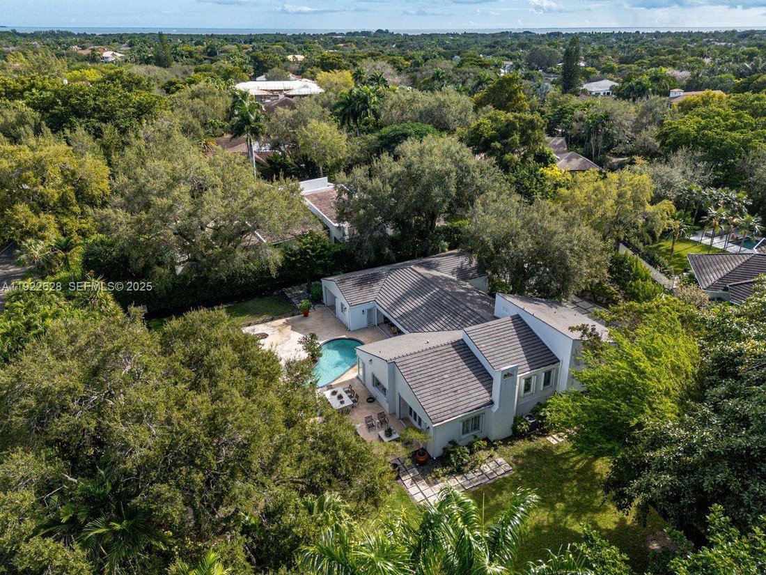 House in Miami, Florida, United States 3 - 16887165