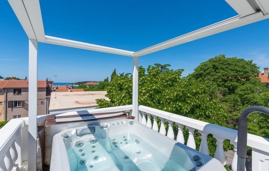 Villa in Rovinj, Istria County, Croatia 2 - 16880259