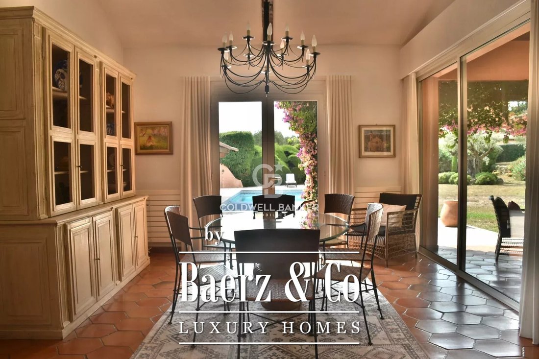 Villa in Valbonne, Provence-Alpes-Côte d'Azur, France 4 - 16889009