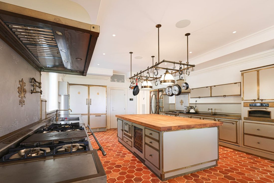 House in Or Akiva, Haifa District, Israel 4 - 16877476