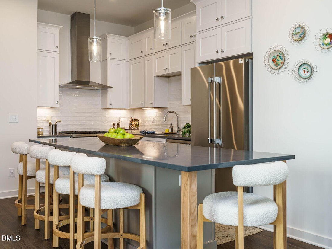 Townhouse in Raleigh, North Carolina, United States 5 - 16875548