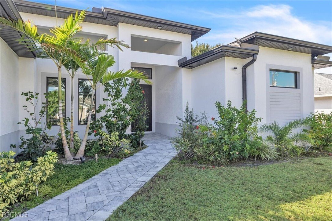 House in Cape Coral, Florida, United States 2 - 16882047