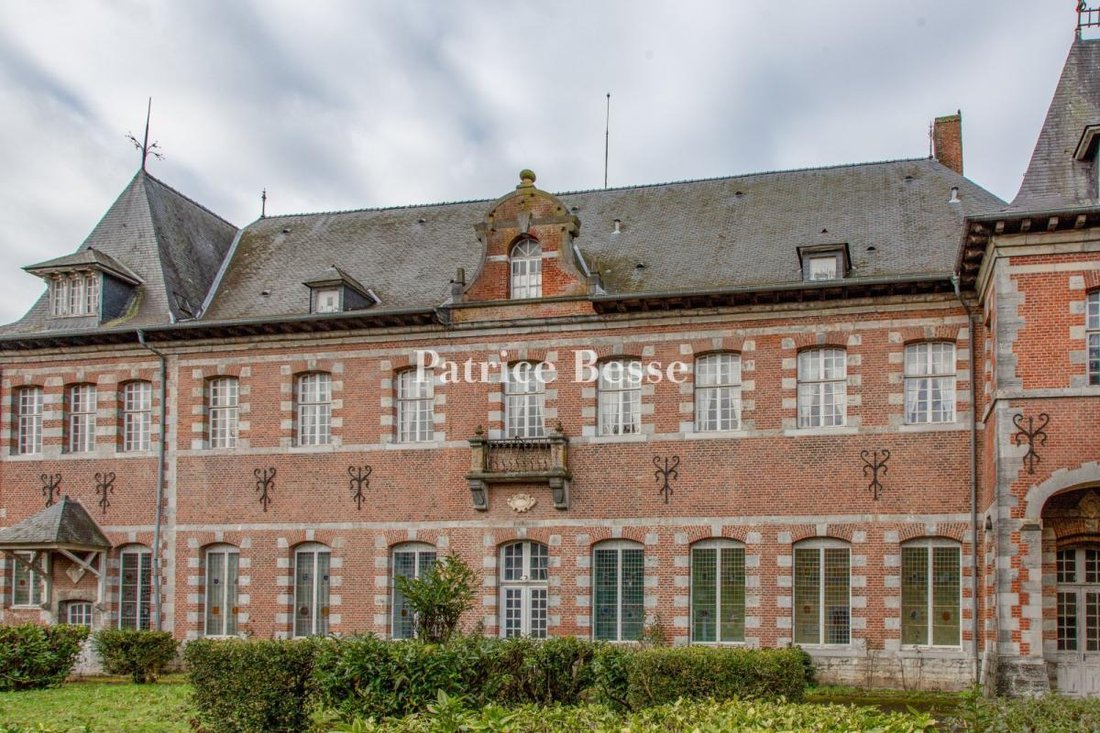 Castle in Trelon, Hauts-de-France, France 1 - 15220093