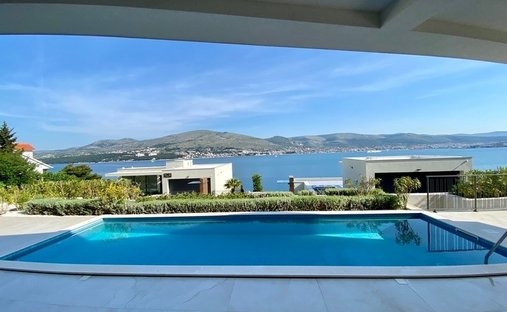 Villa in Split, Split-Dalmatia County, Croatia 1