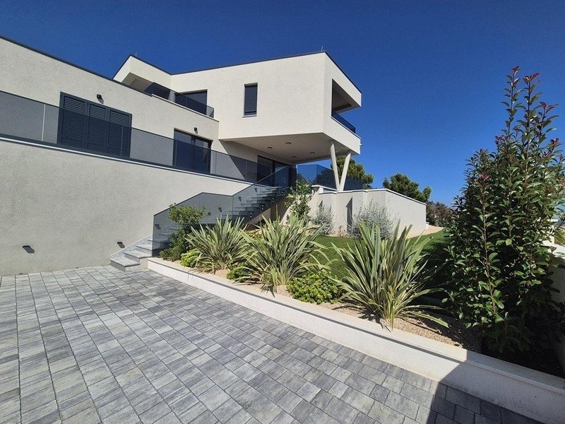 Villa in Tisno, Sibenik-Knin County, Croatia 2 - 16880572