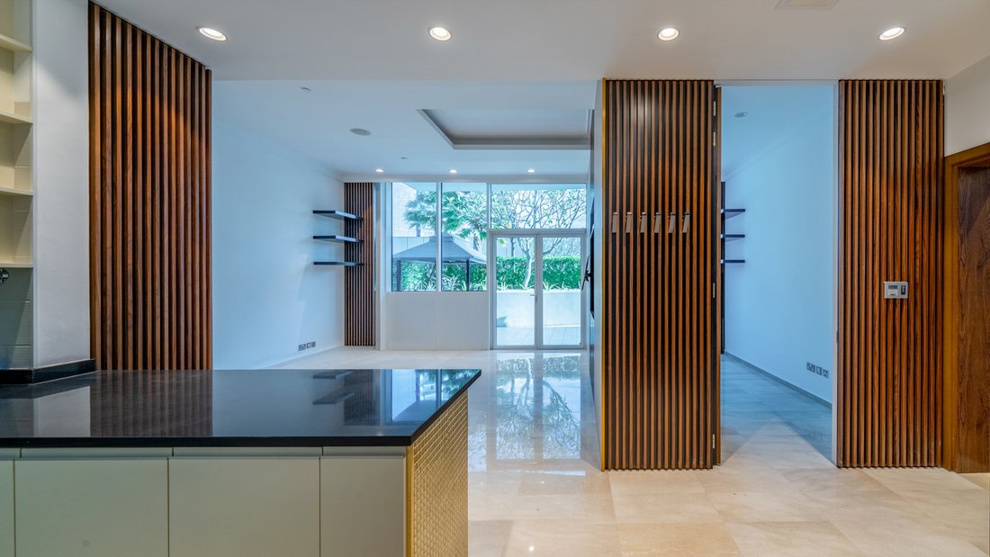 Apartment in Palm Jumeirah, Dubai, United Arab Emirates 4 - 16885221