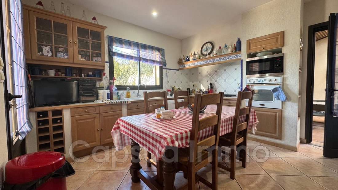 Villa in Beziers, Occitania, France 5 - 16889042