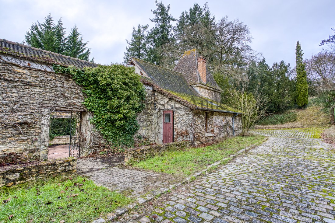 House in Sonchamp, Ile-de-France, France 3 - 16886283