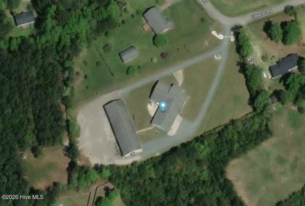 House in Pumpkin Center, North Carolina, United States 3 - 16872999