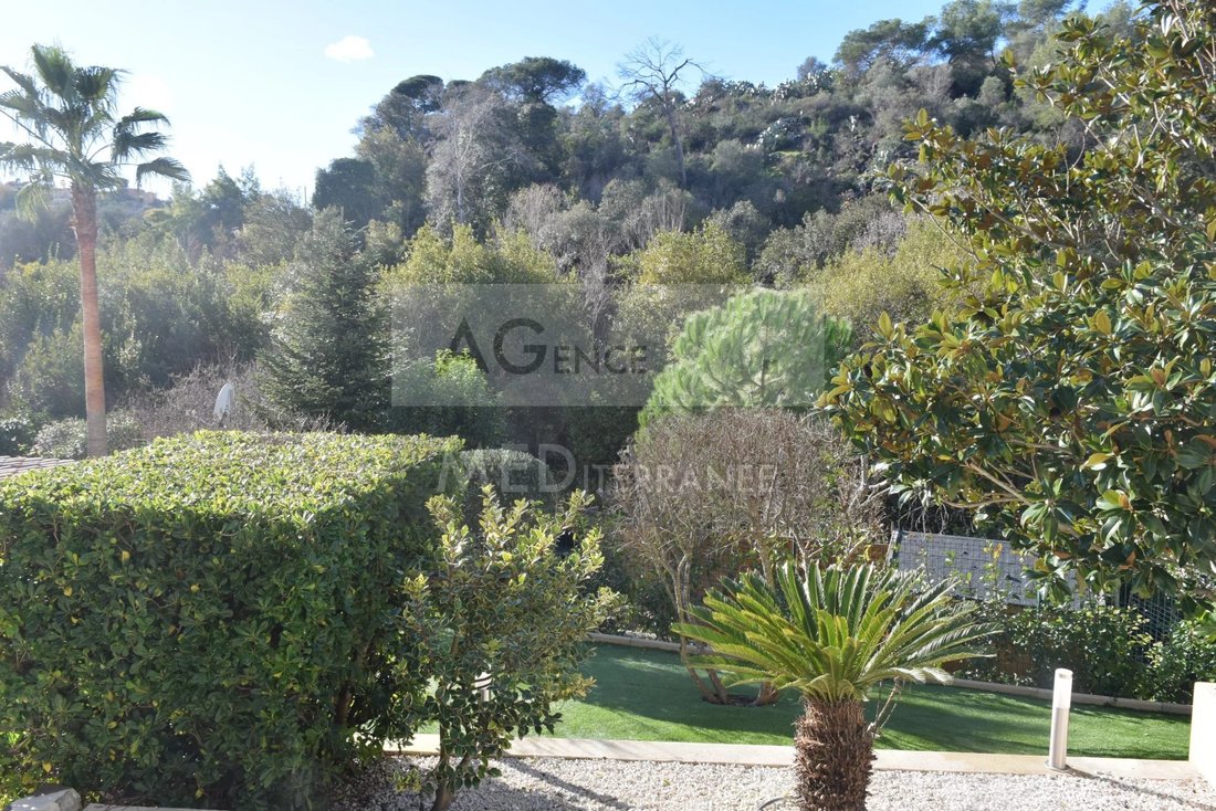 Villa in Vallée Verte-Issarts-Vignasses, Biot, France 2 - 15583522