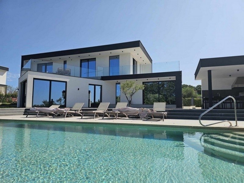 Villa in Garbina - Garbina, Istria County, Croatia 1 - 16880373