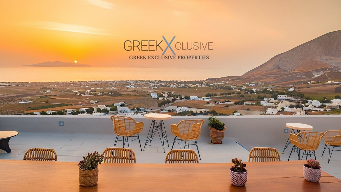 Villa in Thira, Aegean, Greece 1 - 16874969