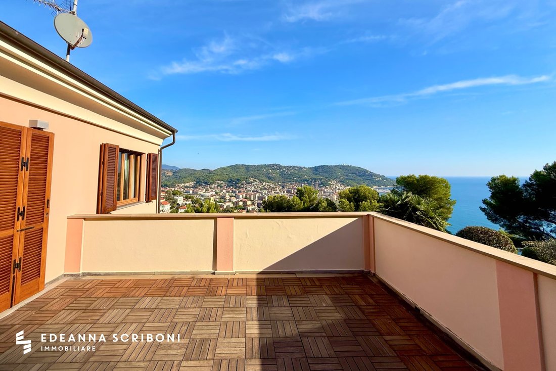 Villa in Andora, Liguria, Italy 3 - 16876980