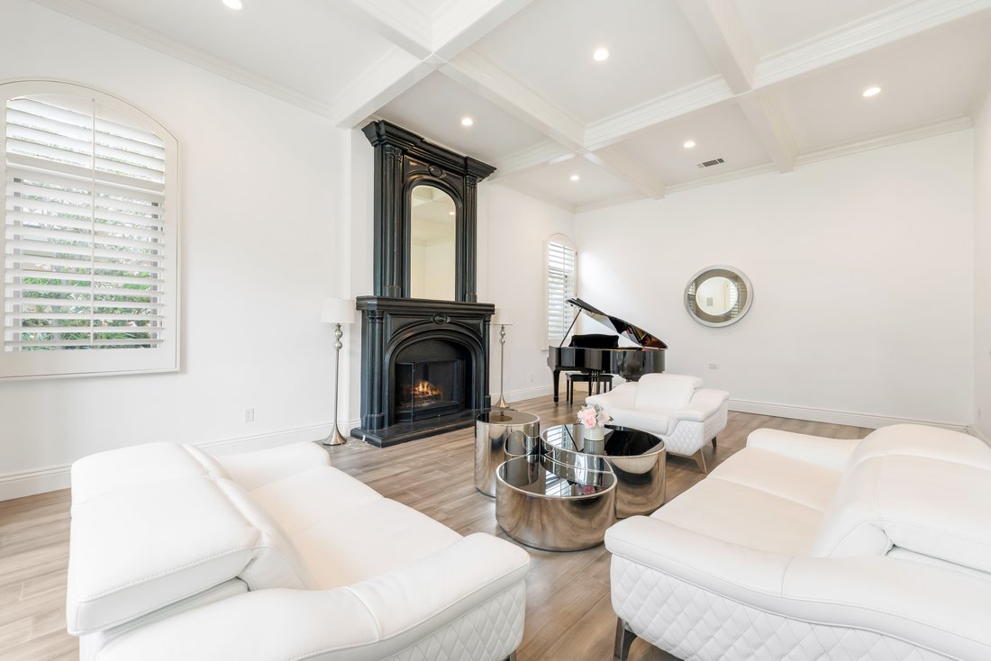 House in Calabasas, California, United States 5 - 15988931