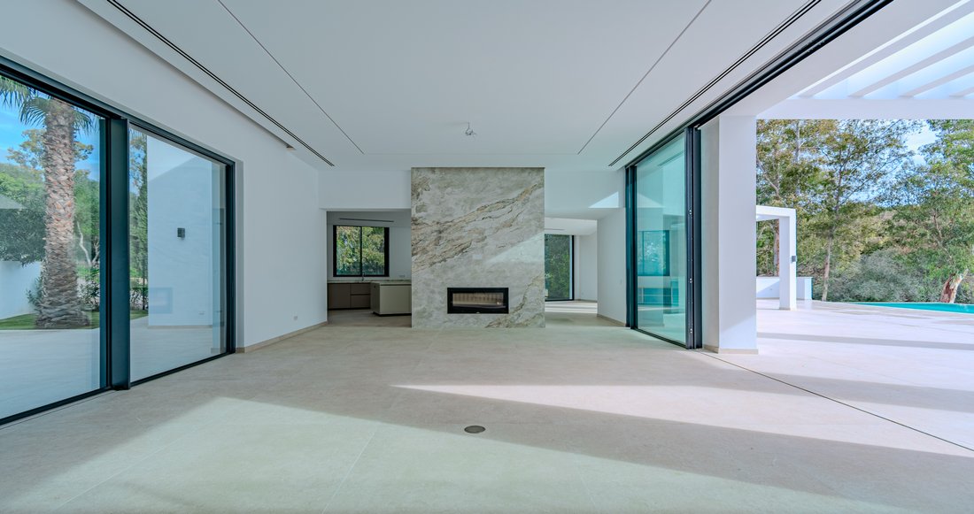 Villa in Sotogrande, San Roque, Andalusia 4 - 14352712