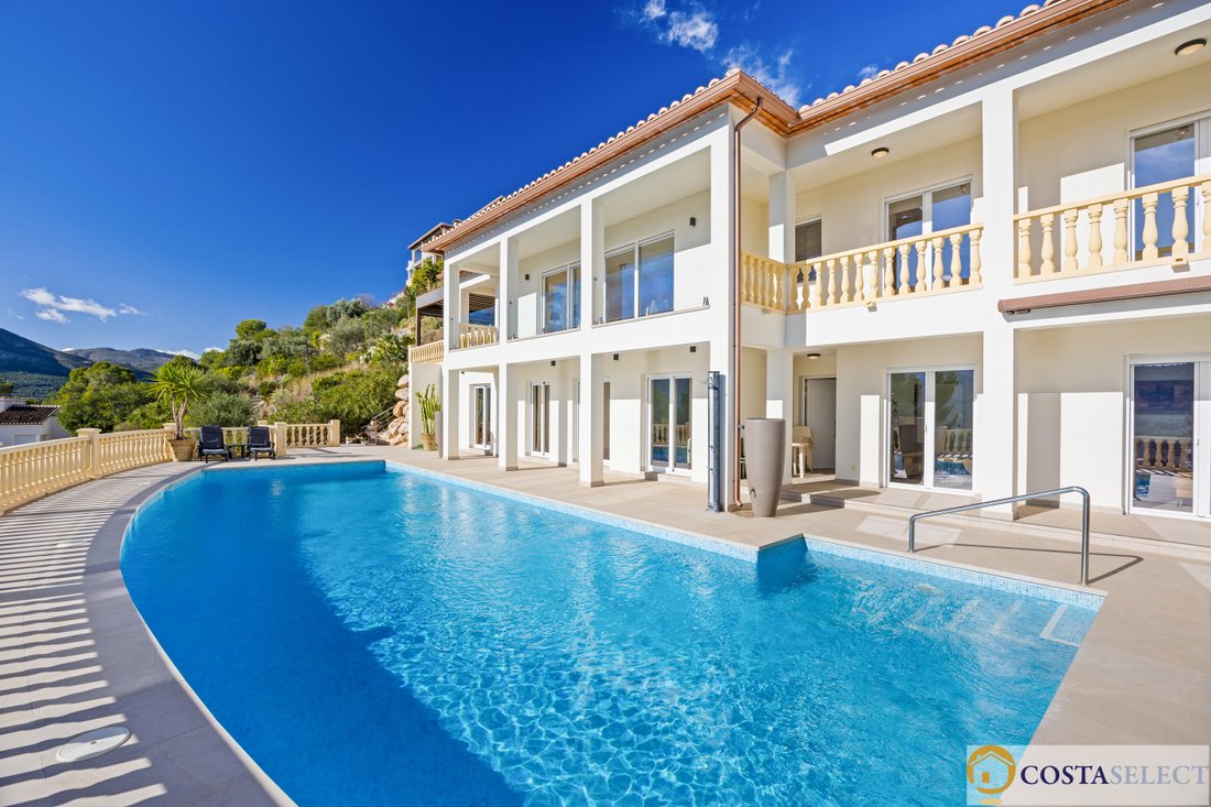 Villa in Alkali, Valencian Community, Spain 2 - 16884586