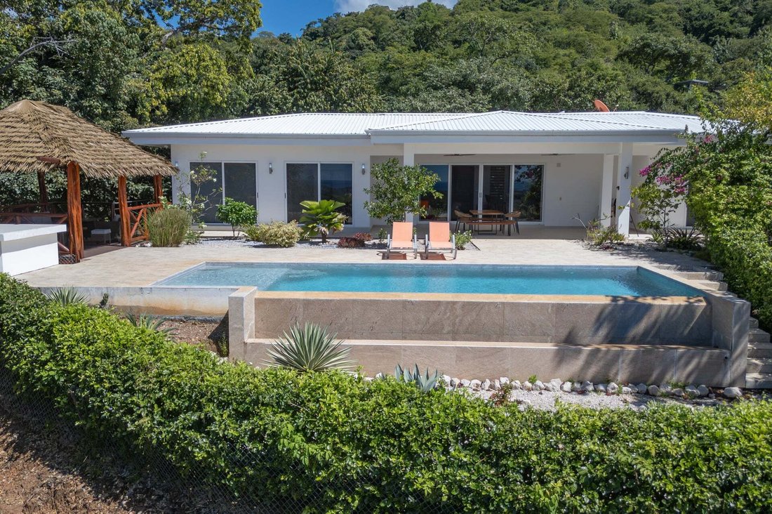 Villa in Playa Grande, Santa Cruz, Costa Rica 3 - 16886142