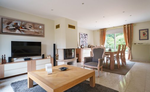 Castle for Sale in Tours, Centre-Val de Loire, France