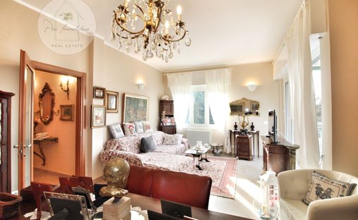 Castle for Sale in Montalto Dora, Italy