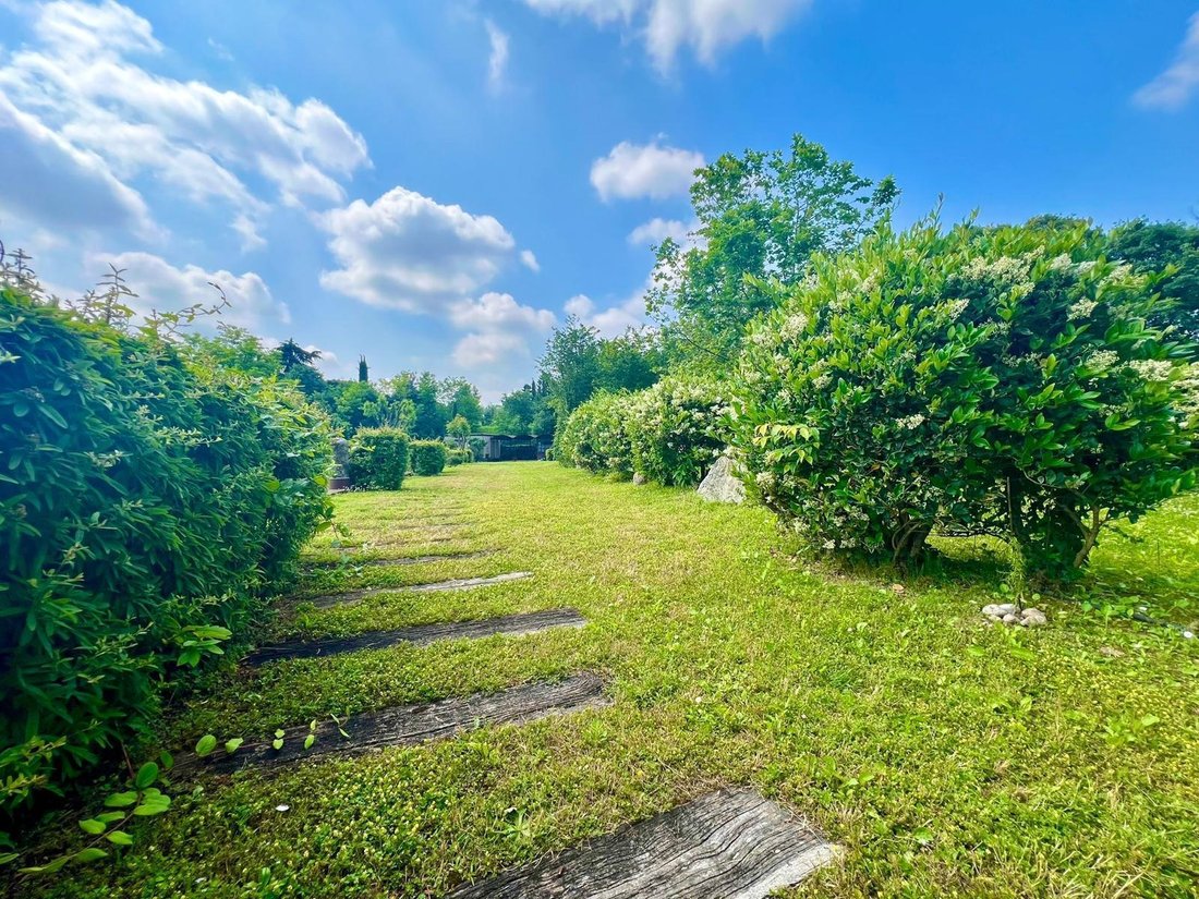 Apartment in Desenzanino, Desenzano del Garda, Lombardy 2 - 16889263